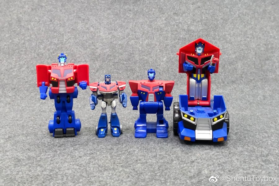 Collectors Corner   Animated Optimus Prime Collection By ShentuToybox  (4 of 9)